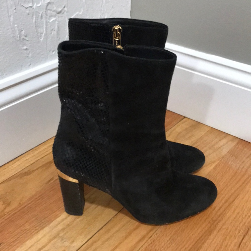 MK booties